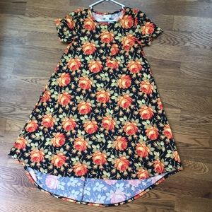 NWOT Lularoe Carly 🌹